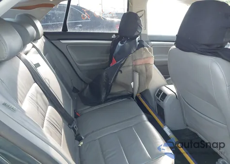 2007 Volkswagen Jetta 2.5 из США, поврежденный, VIN 3VWDF81K77M099080